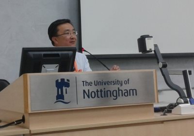 Mr Thong Foo Vung delivering his talk to students