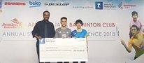 University of Nottingham offers scholarships to badminton star