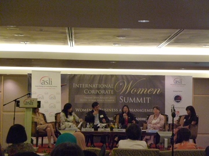 Women-Summit